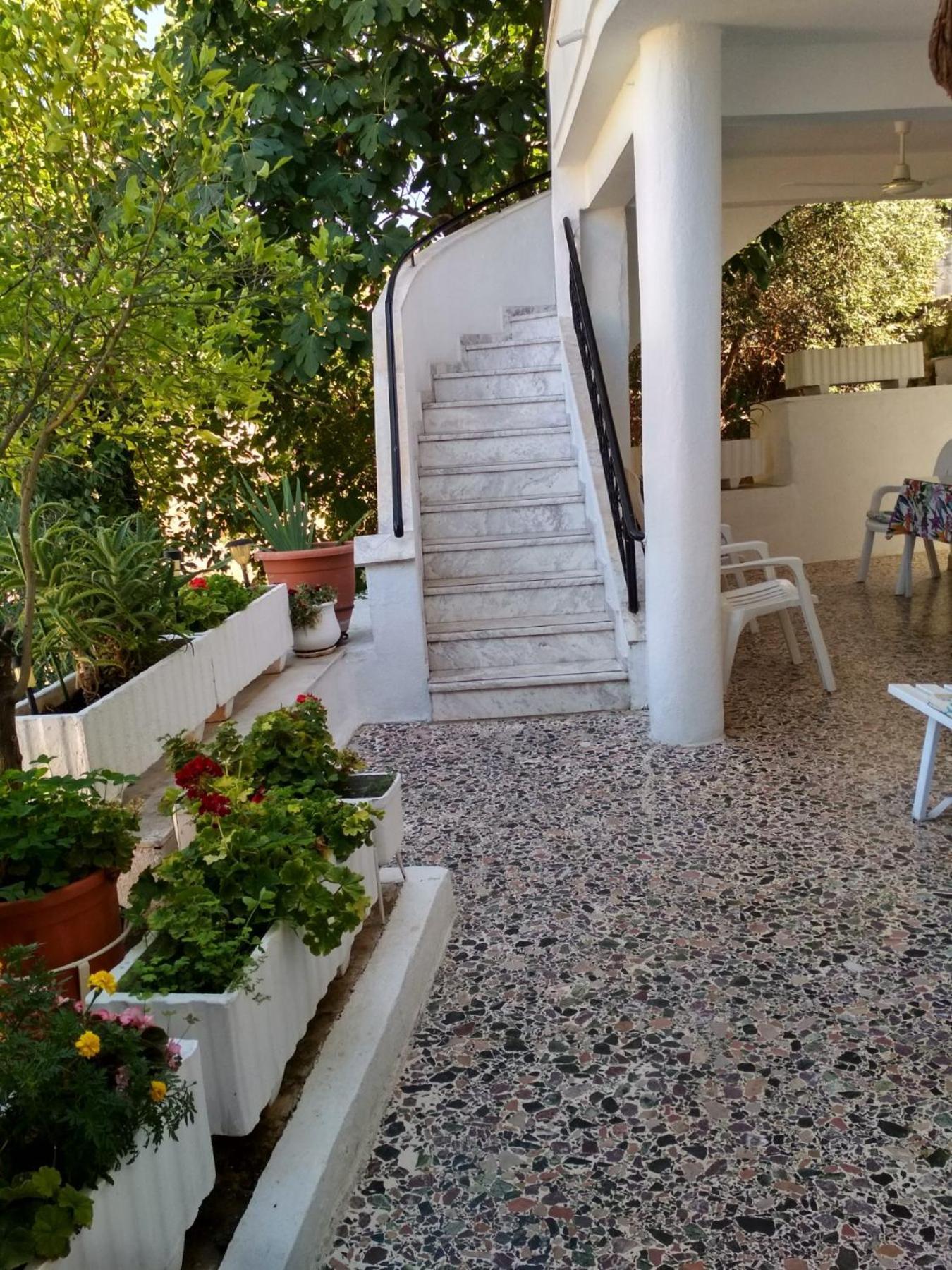 カヴァラ Vasilis Garden Houseヴィラ エクステリア 写真
